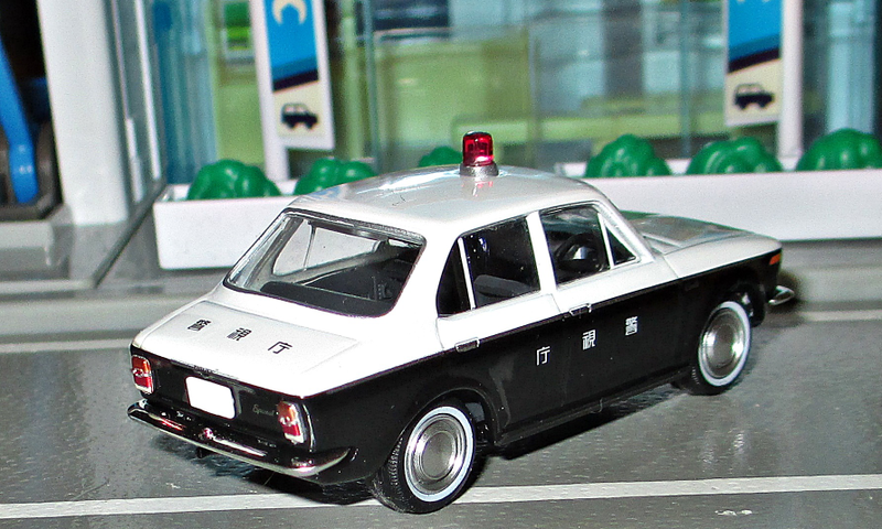 Illustration for article titled Land of the Rising Sun-Day: E10 Corollas at Work